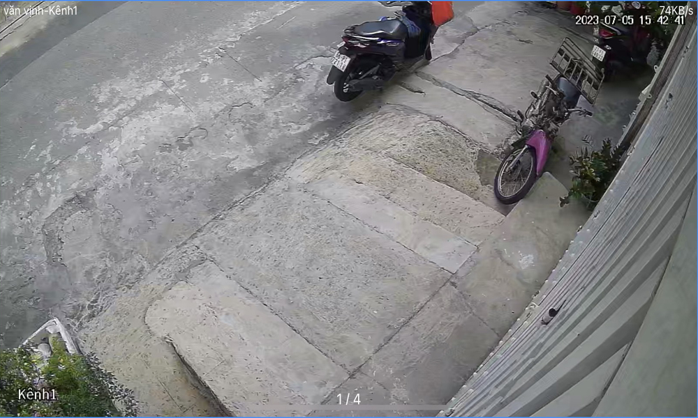 Hình Thiết Bị Camera thực tế sáng chi tiết với độ phân giải FULL HD 1080P 2.0 megapixel Độ nét phù hợp của bộ Trọn Gói Camera Ngoài Trời Chính Hãng sử dụng mã DS-2CE12DF3T-F Hình Thiết Bị Camera thực tế sáng chi tiết với độ phân giải FULL HD 1080P 2.0 megapixel Độ nét phù hợp của bộ Trọn Gói Camera Ngoài Trời Chính Hãng sử dụng mã DS-2CE12DF3T-F