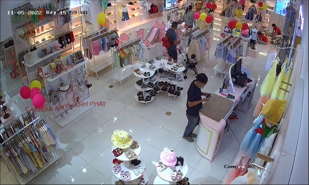 Hình Camera quan sát thực tế Độ phân giải 2.0 MP của bộ Lắp Camera Shop Quần Áo Giá Rẻ sử dụng mã DH-HAC-HDW1239TLQP-LED-S2 Hình Camera quan sát thực tế Độ phân giải 2.0 MP của bộ Lắp Camera Shop Quần Áo Giá Rẻ sử dụng mã DH-HAC-HDW1239TLQP-LED-S2