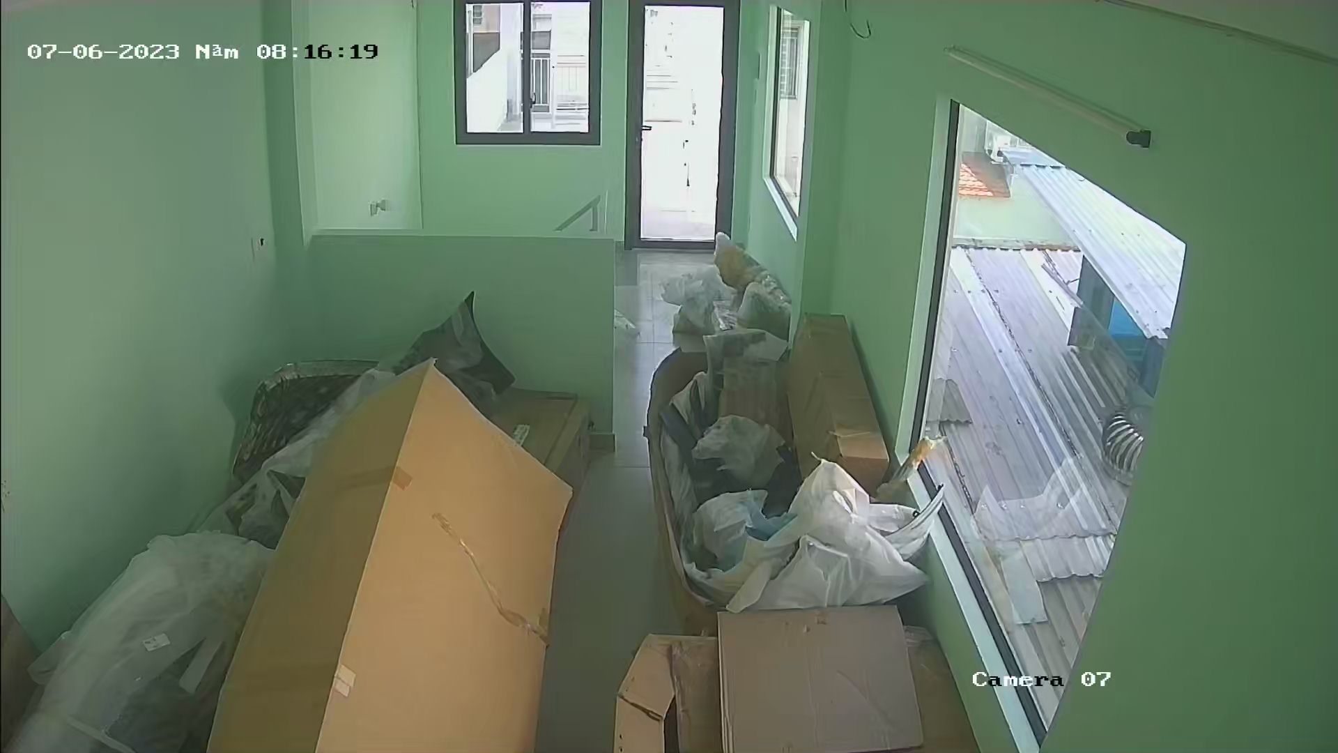 Hình  Camera  thực tế  Chất Lượng Hình  2.0 MP FULL HD 1080P  Sắc nét tiết kiệm chi phí  của bộ Trọn Bộ Camera Gia Đình Giá Rẻ sử dụng mã VPH-201DA