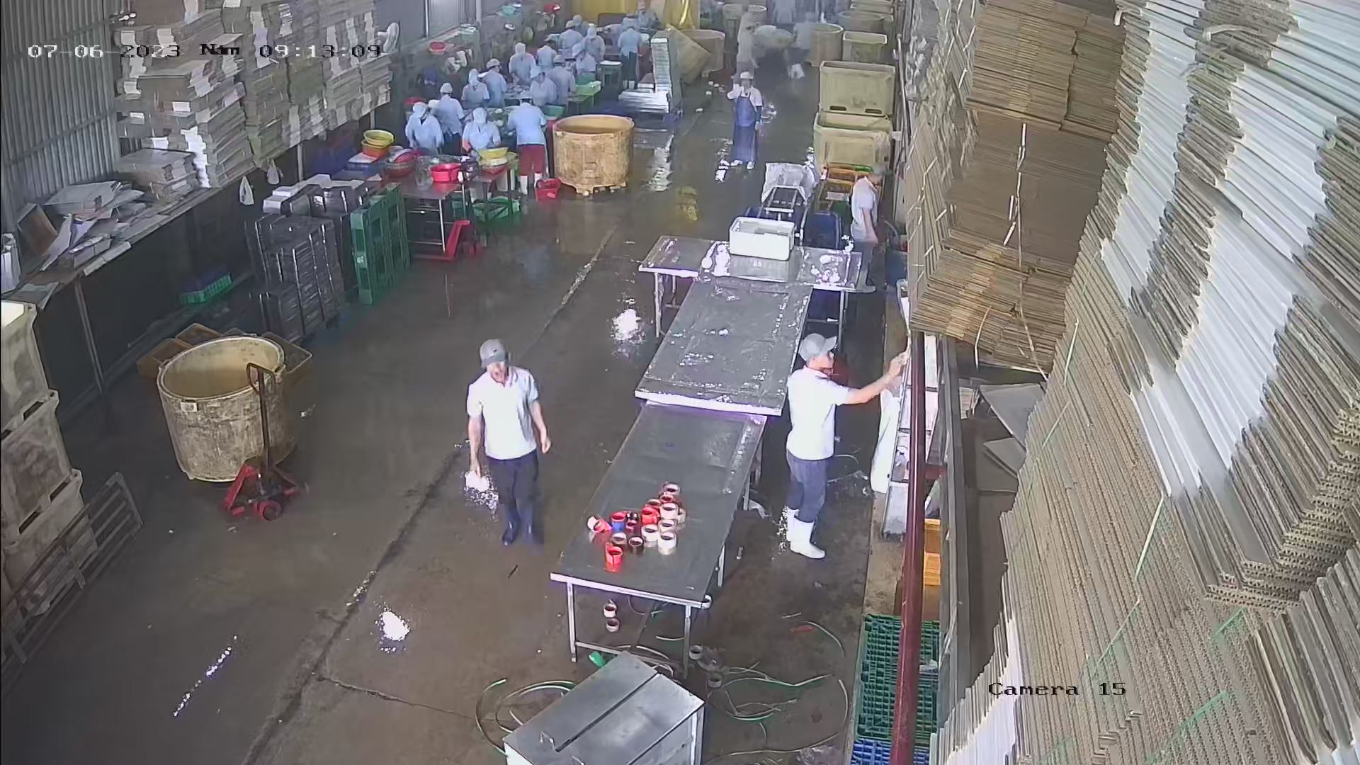 Hình  Camera Giá re  thực tế  màu sắc sáng đẹp 2.0 MP của bộ Trọn Bộ Camera Ngoài Trời Giá Rẻ sử dụng mã VPH-202BA
